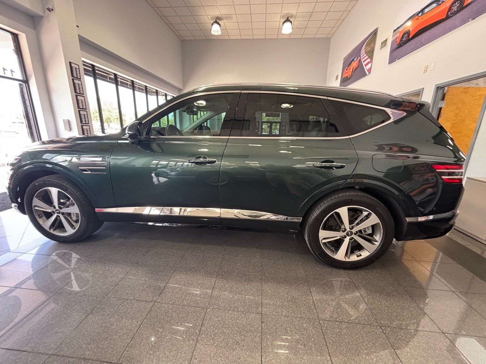 2023 Genesis GV80 Advanced 2.5T Prestige photo 2