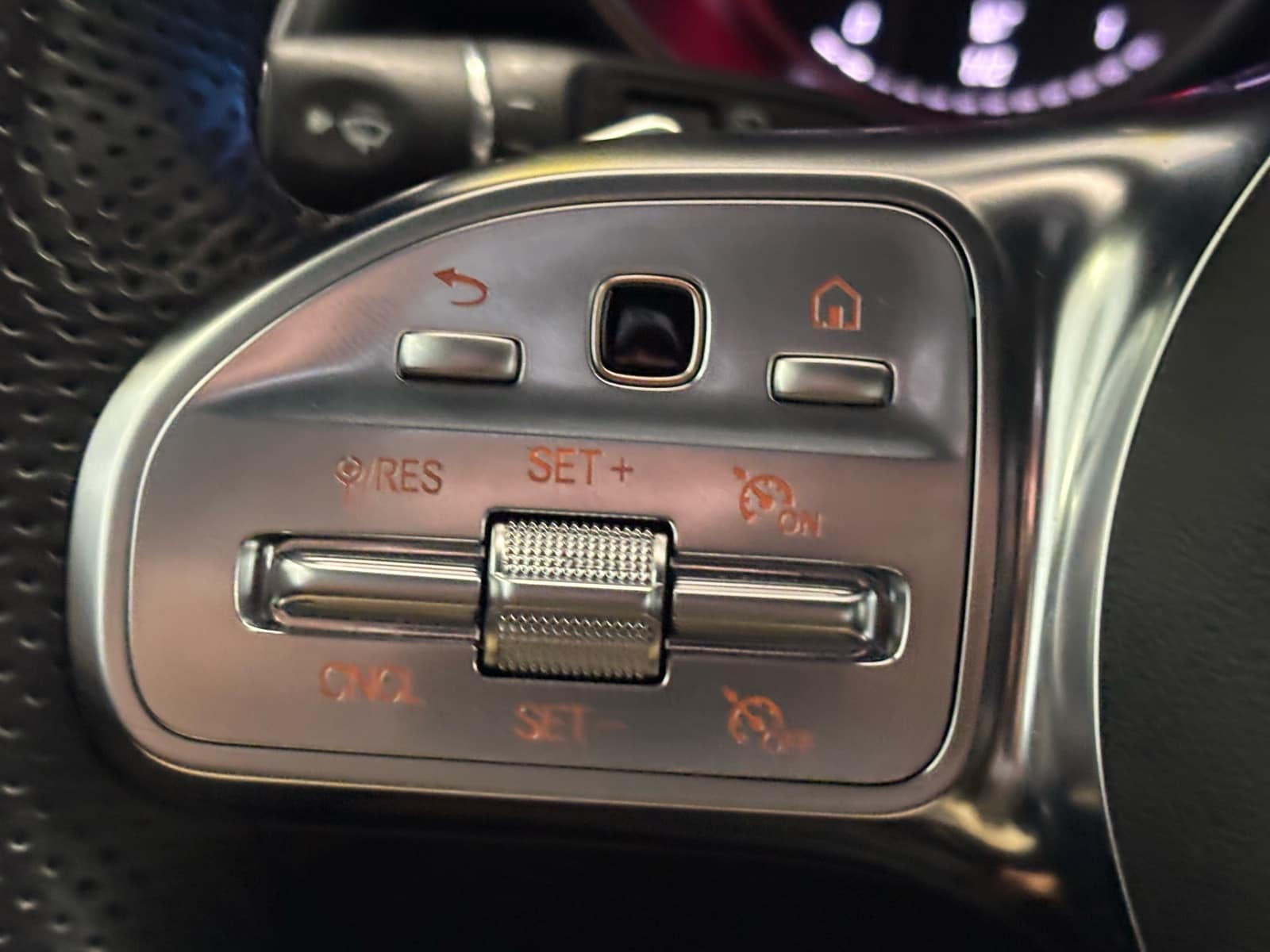 2022 Mercedes-Benz GLC GLC300 - Photo 45