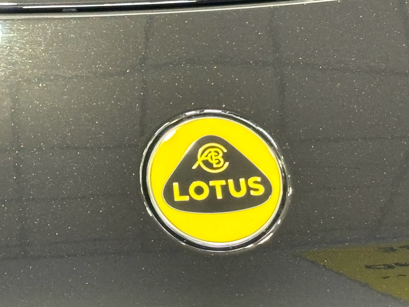 2024 Lotus Emira First Edition - Photo 28