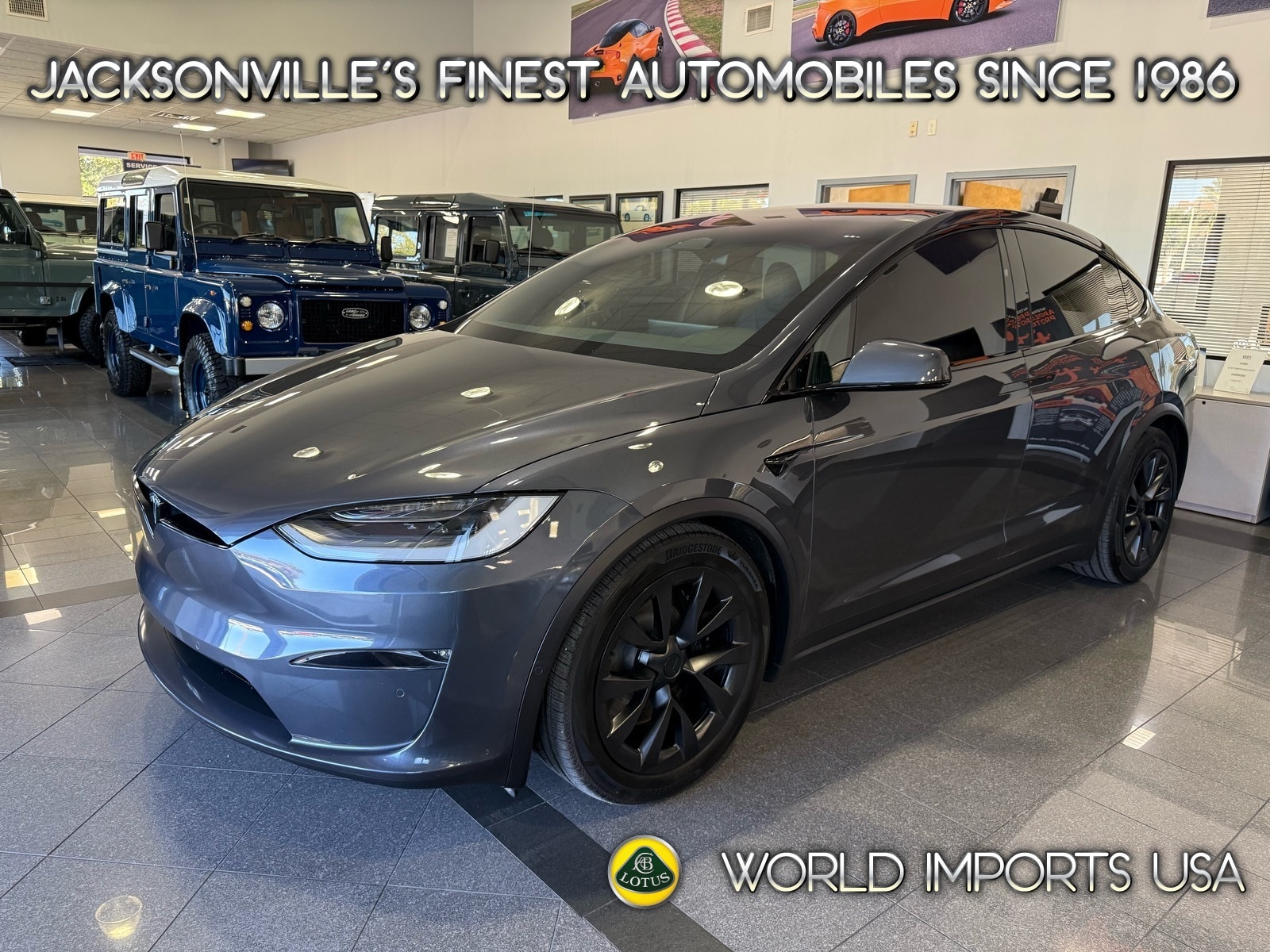 2022 Tesla Model X Long Range's photo