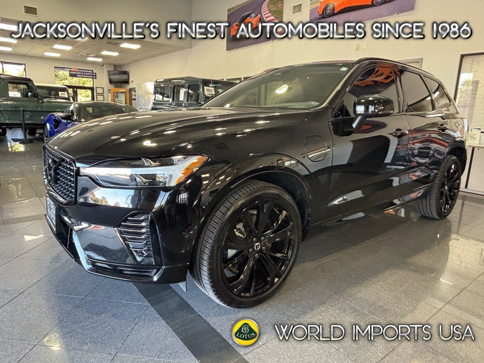 2024 Volvo XC60 Ultimate's photo