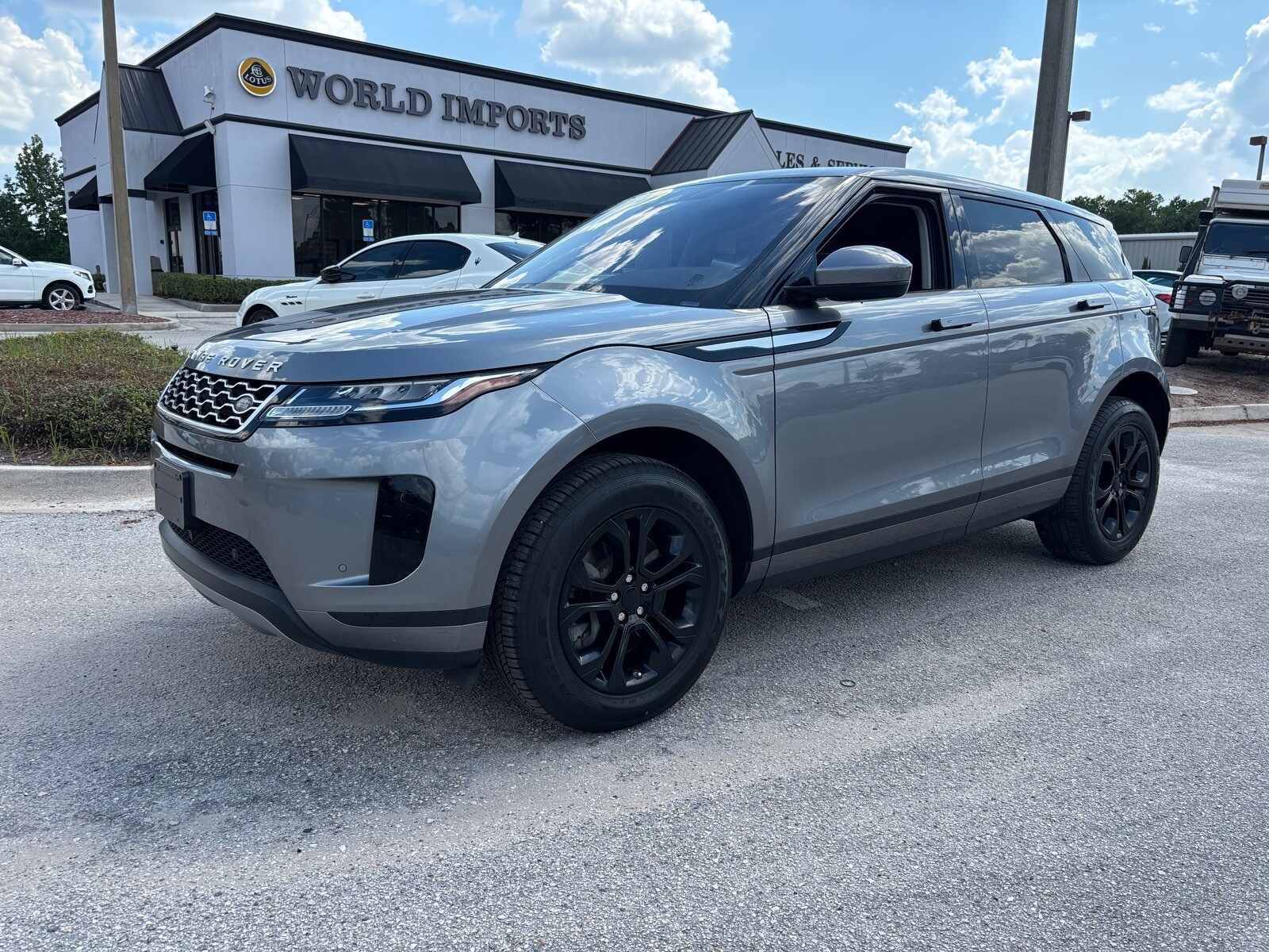 2020 Land Rover Range Rover Evoque S photo 4