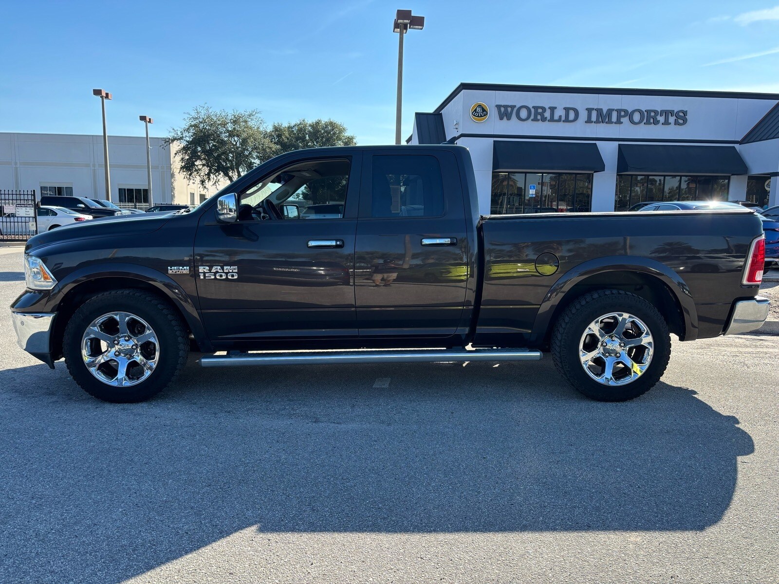2017 Ram 1500 Laramie photo 2