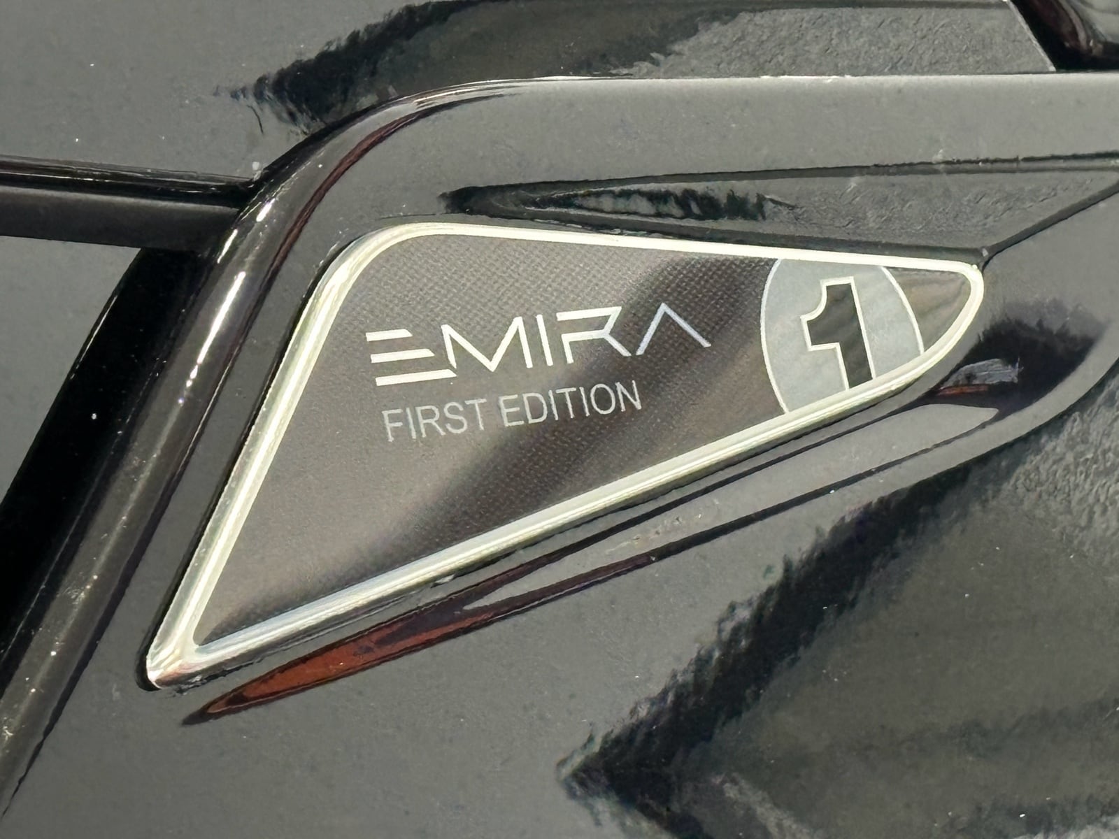 2024 Lotus Emira First Edition - Photo 8