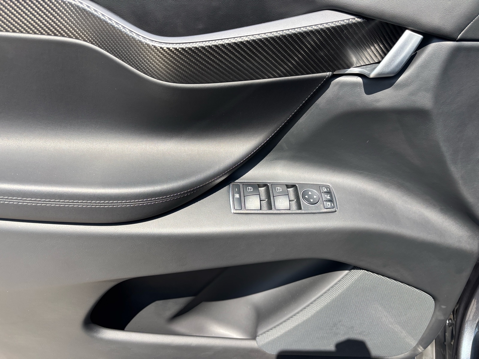 2020 Tesla Model X Performance - Photo 30