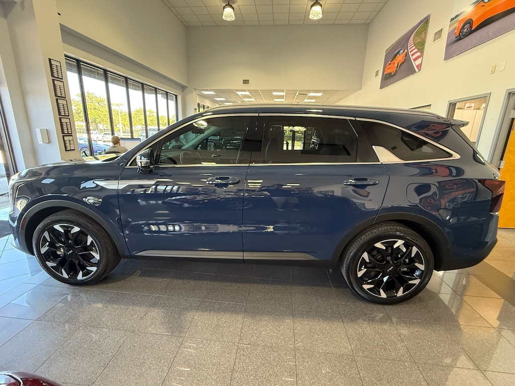 Certified 2024 Kia Sorento SX
