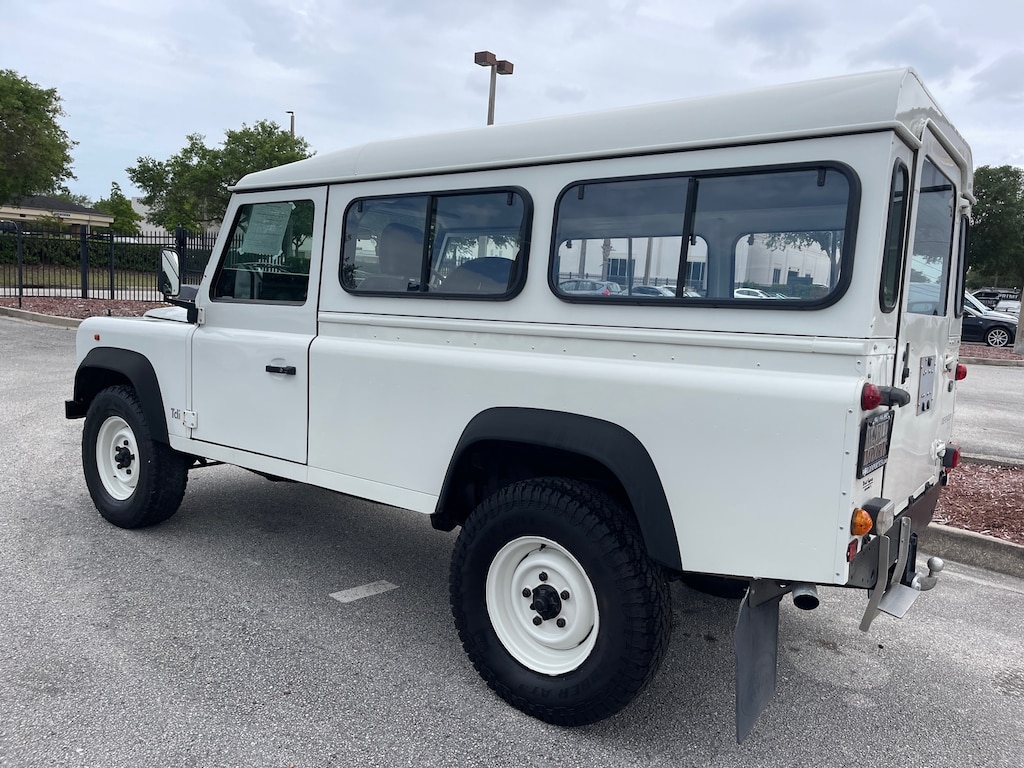 Certified 1997 Land Rover Defender 110 2-Door 300 TDI - (Collector Series)