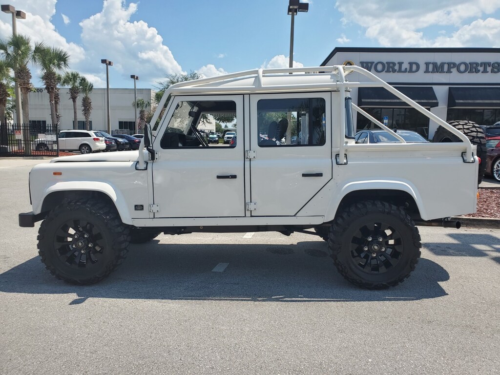 Certified 1988 Land Rover Defender 110 Crew CAB V8 - (Collector Series)