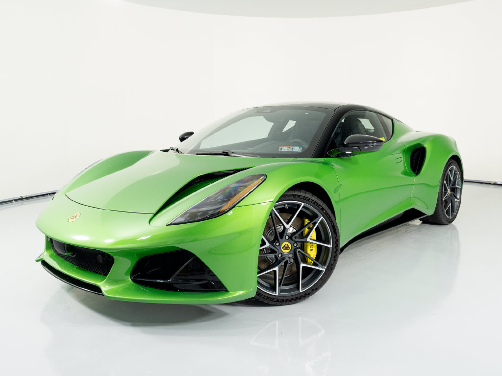  Lotus Emira