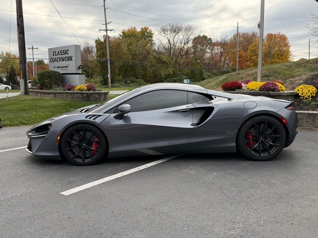 Certified 2023 Mclaren Artura Techlux Coupe