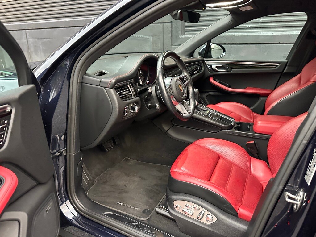 Certified 2021 Porsche Macan SUV