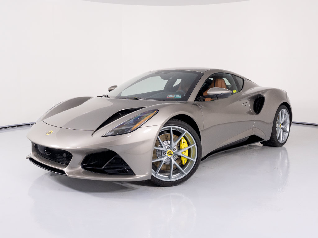  Lotus Emira
