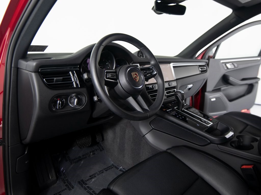 Certified 2025 Porsche Macan SUV