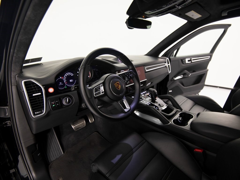 Certified 2023 Porsche Cayenne Turbo SUV