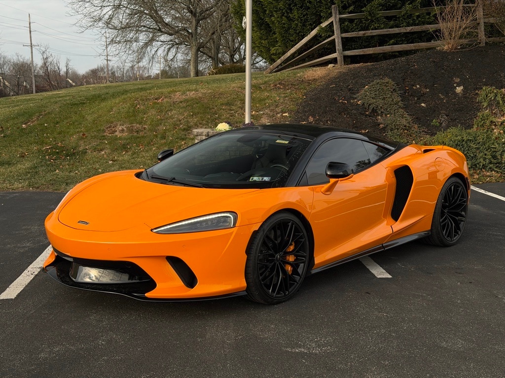 2023 McLaren GT Base's photo