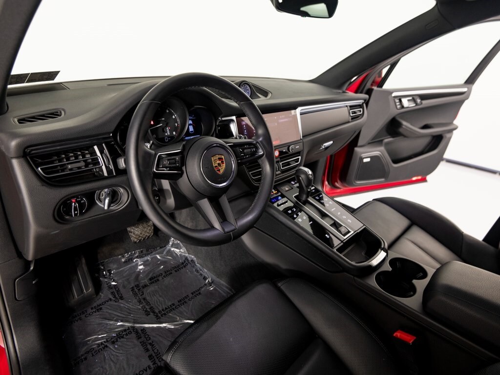 Certified 2025 Porsche Macan SUV