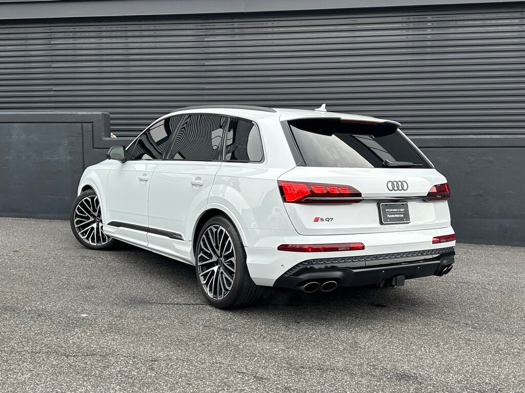 Used 2025 Audi SQ7 Prestige SUV