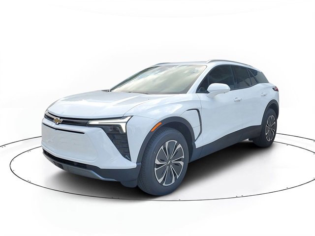 Chevrolet Blazer EV photo 2