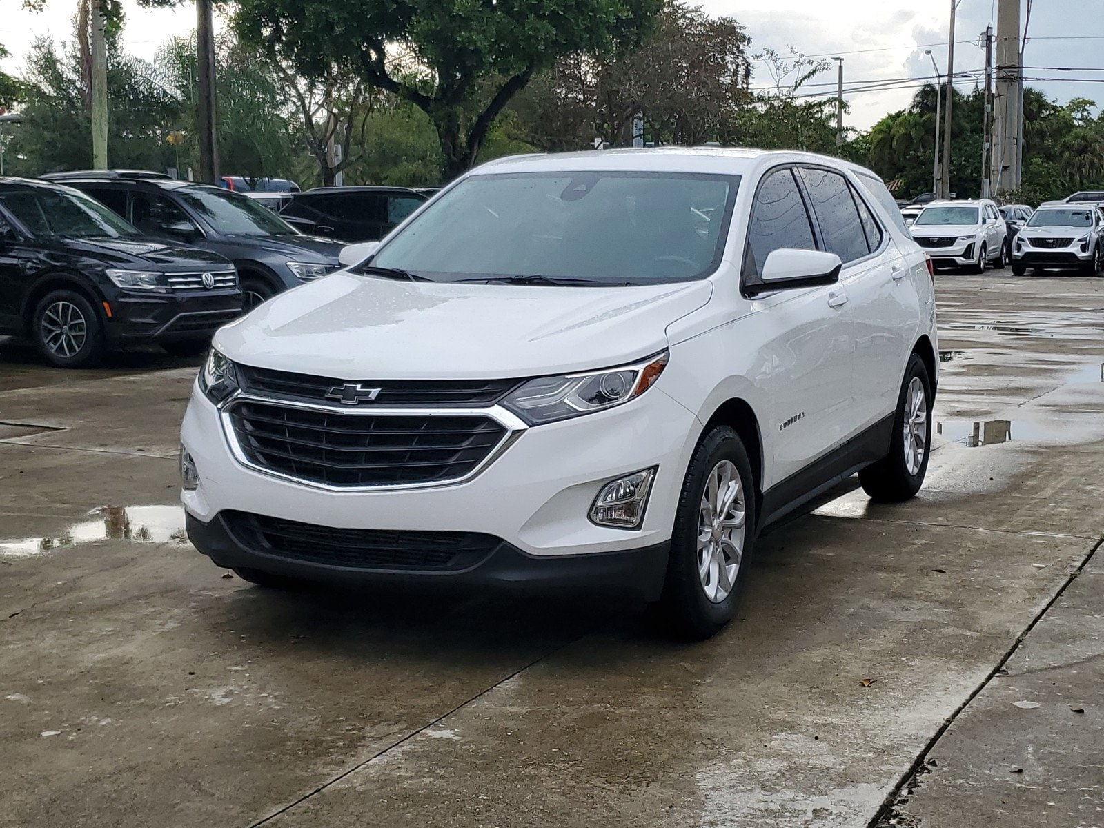 Used 2020 Chevrolet Equinox LT with VIN 3GNAXJEVXLS607893 for sale in Coconut Creek, FL