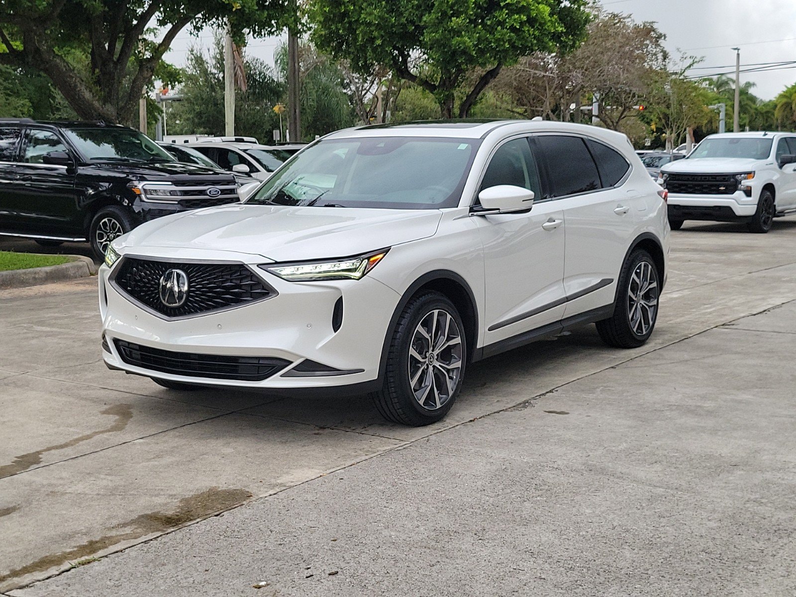 Used 2022 Acura MDX Technology Package with VIN 5J8YE1H4XNL032558 for sale in Coconut Creek, FL