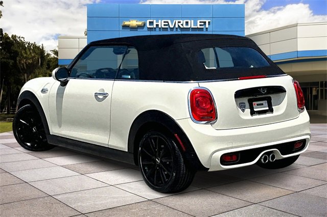 Used 2019 MINI Convertible S with VIN WMWWG9C51K3E40487 for sale in Coconut Creek, FL