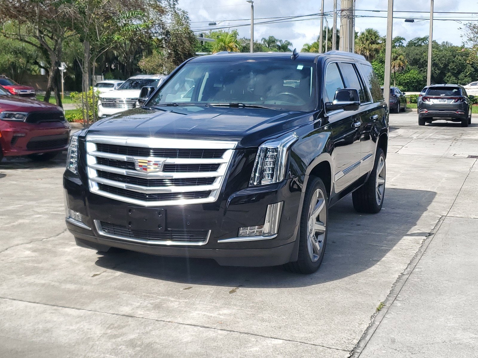 Used 2020 Cadillac Escalade Luxury with VIN 1GYS4BKJ4LR269529 for sale in Coconut Creek, FL