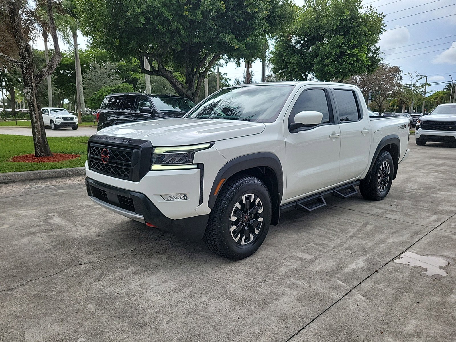 Used 2023 Nissan Frontier PRO-X with VIN 1N6ED1EJ8PN639111 for sale in Coconut Creek, FL