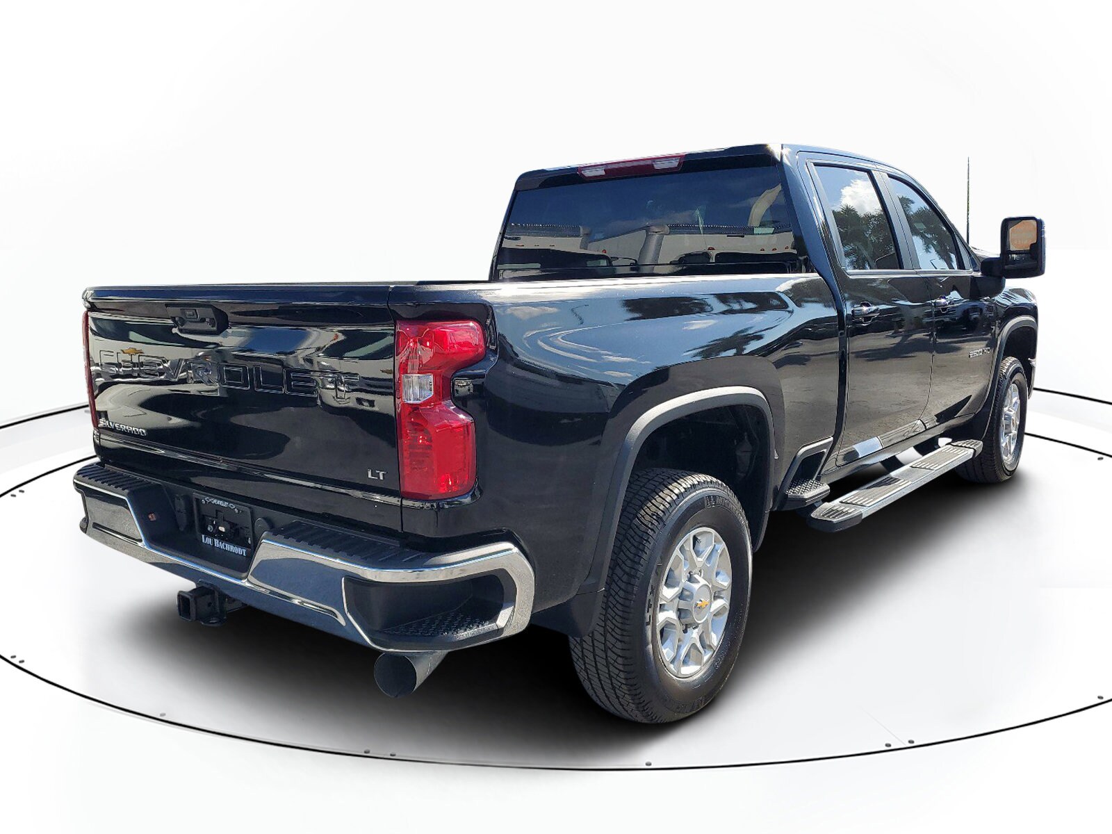 2025 Chevrolet Silverado 2500HD LT photo 3