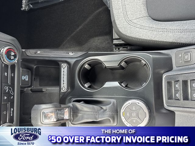 2025 Ford Bronco 4-Door Base - Photo 13