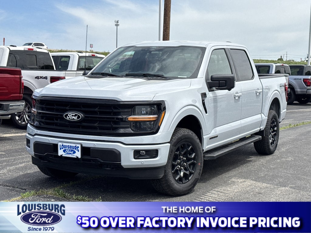 New 2025 Ford F-150 Supercrew XLT 4x4 **Retired Courtesy Car** Truck