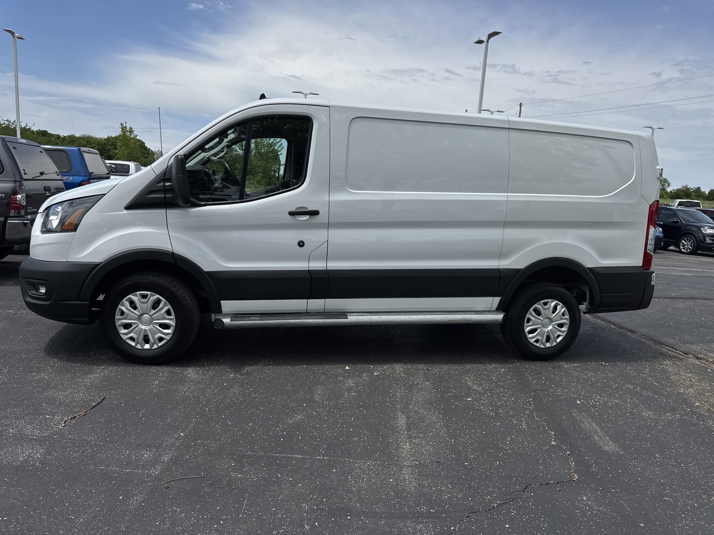 Used 2023 Ford Transit Van Base with VIN 1FTBR1Y85PKA93479 for sale in Kansas City