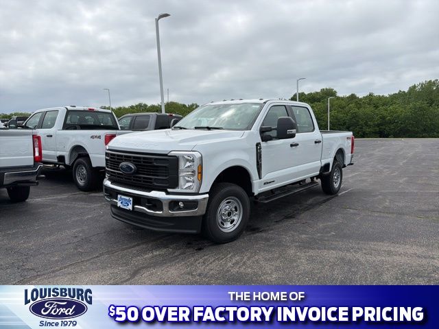 2026 Ford F-250 XL 4x4 Crew Cab 6-3/4' Box's photo