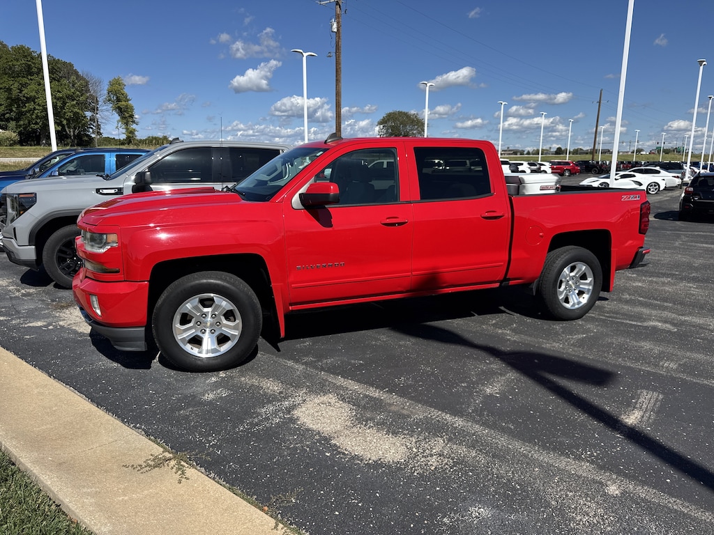 Used 2016 Chevrolet Silverado 1500 Crew Cab LT 4x4 Crew Cab Short Bed Truck