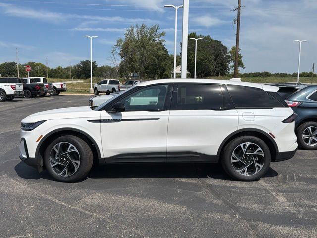 Used 2025 Lincoln Nautilus Premiere with VIN 5LMPJ8J42SJ933495 for sale in Kansas City