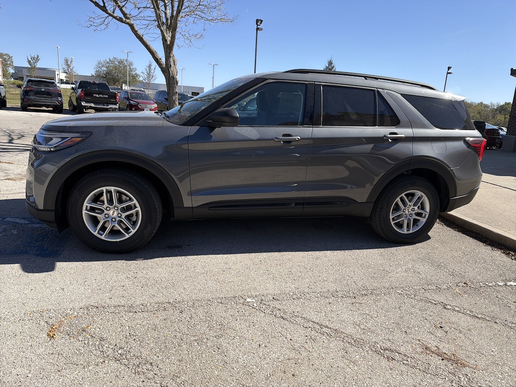 New 2026 Ford Explorer Active 4x4 SUV
