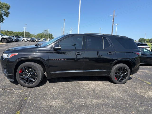 Used 2020 Chevrolet Traverse Premier with VIN 1GNEVKKW8LJ193816 for sale in Kansas City