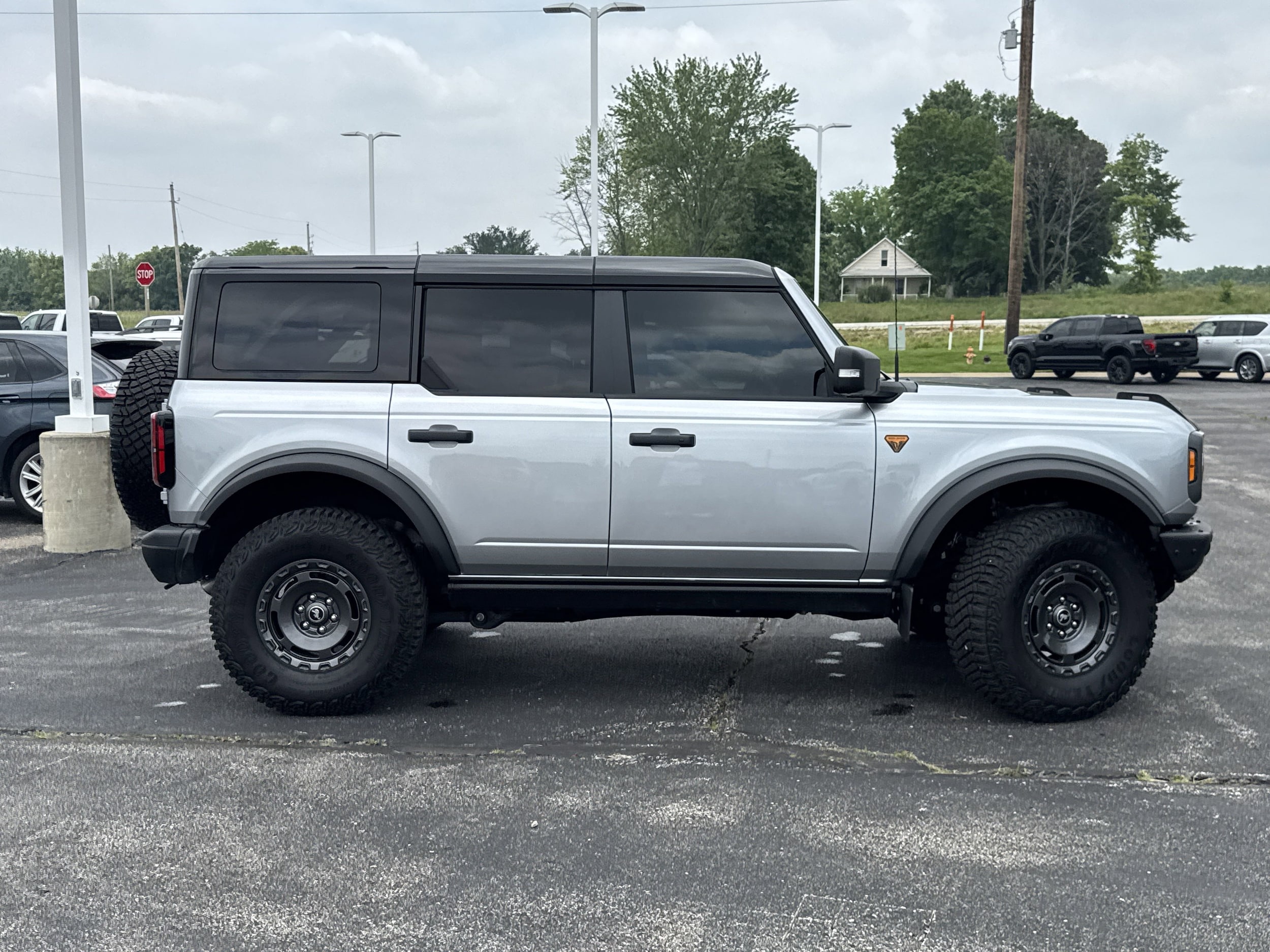 Used 2024 Ford Bronco 4-Door Badlands with VIN 1FMEE9BP1RLB46145 for sale in Kansas City