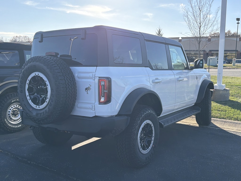 New 2025 Ford Bronco Outer Banks 4 Door Hard Top 4x4 Convertible