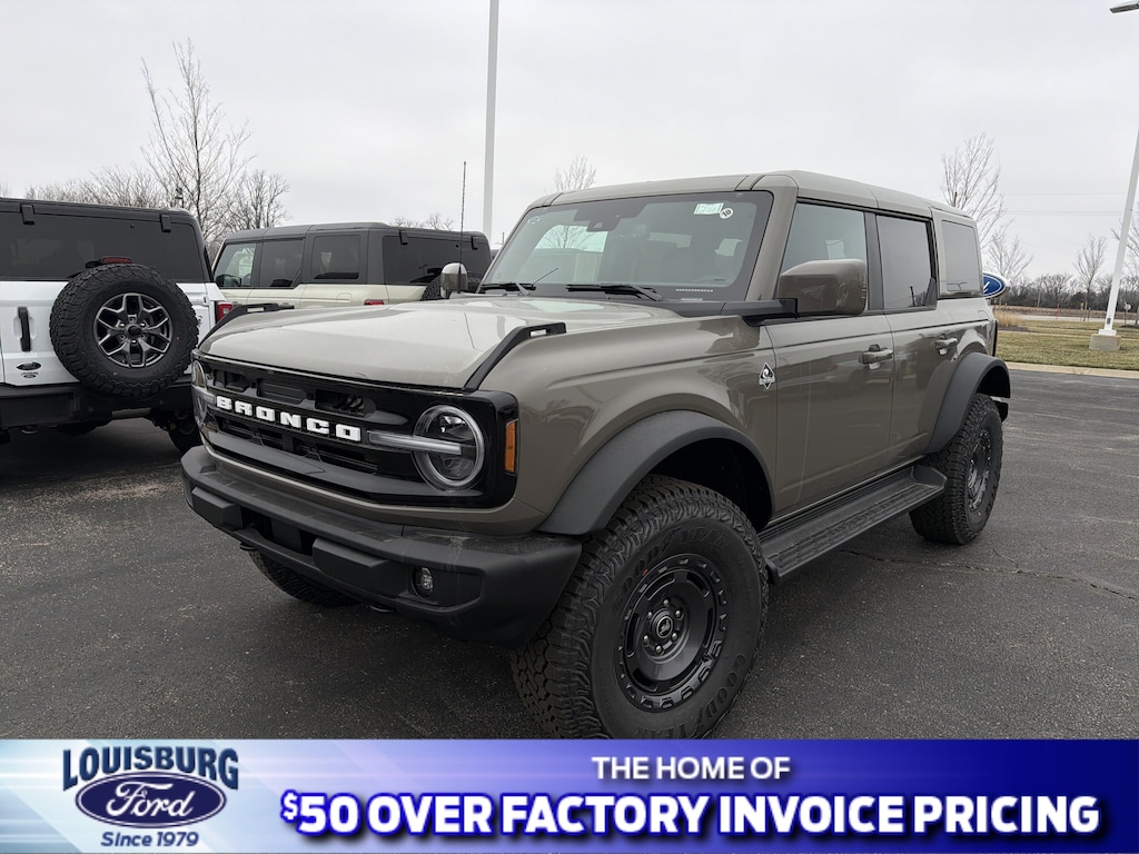 New 2025 Ford Bronco Outer Banks 4 Door Hard Top 4x4 Convertible
