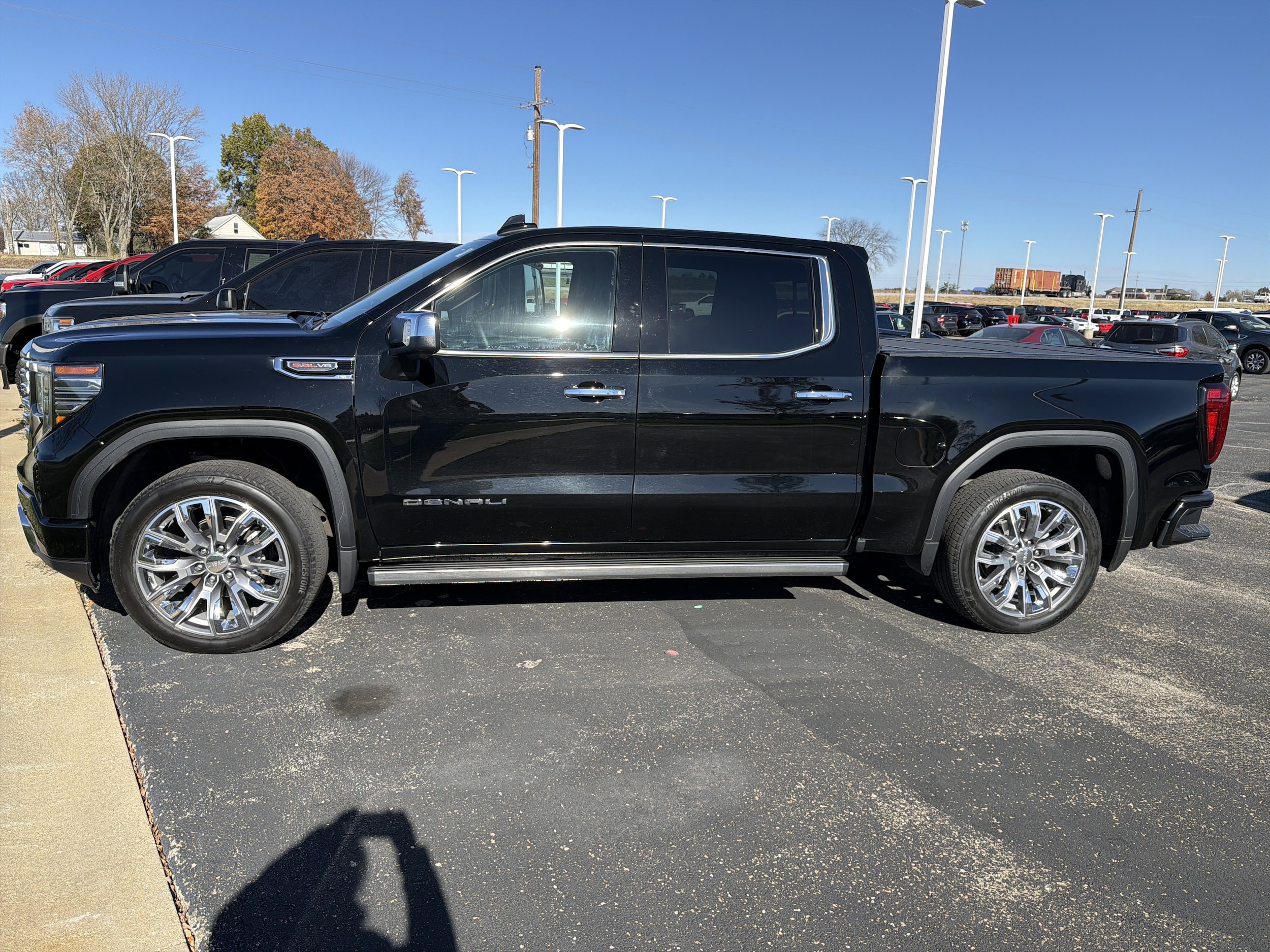 Used 2024 GMC Sierra 1500 Denali Denali with VIN 3GTUUGEL8RG419580 for sale in Kansas City