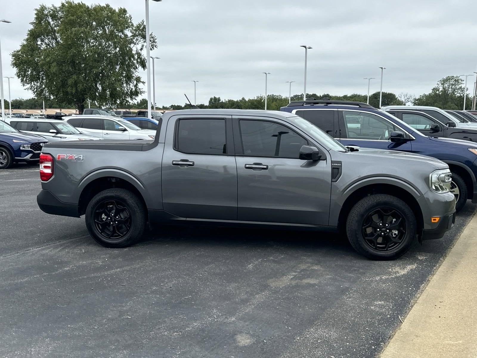 Used 2024 Ford Maverick Lariat with VIN 3FTTW8S98RRA37249 for sale in Kansas City