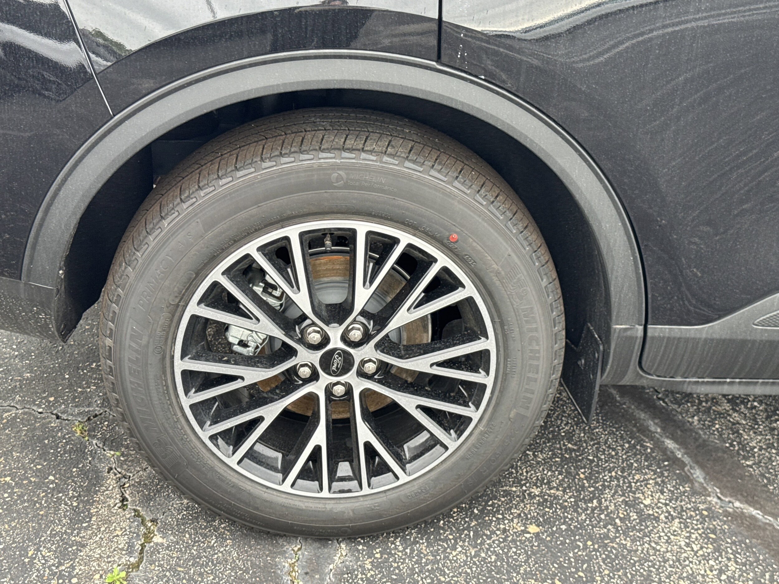 2025 Ford Escape Plug-In Hybrid photo 4