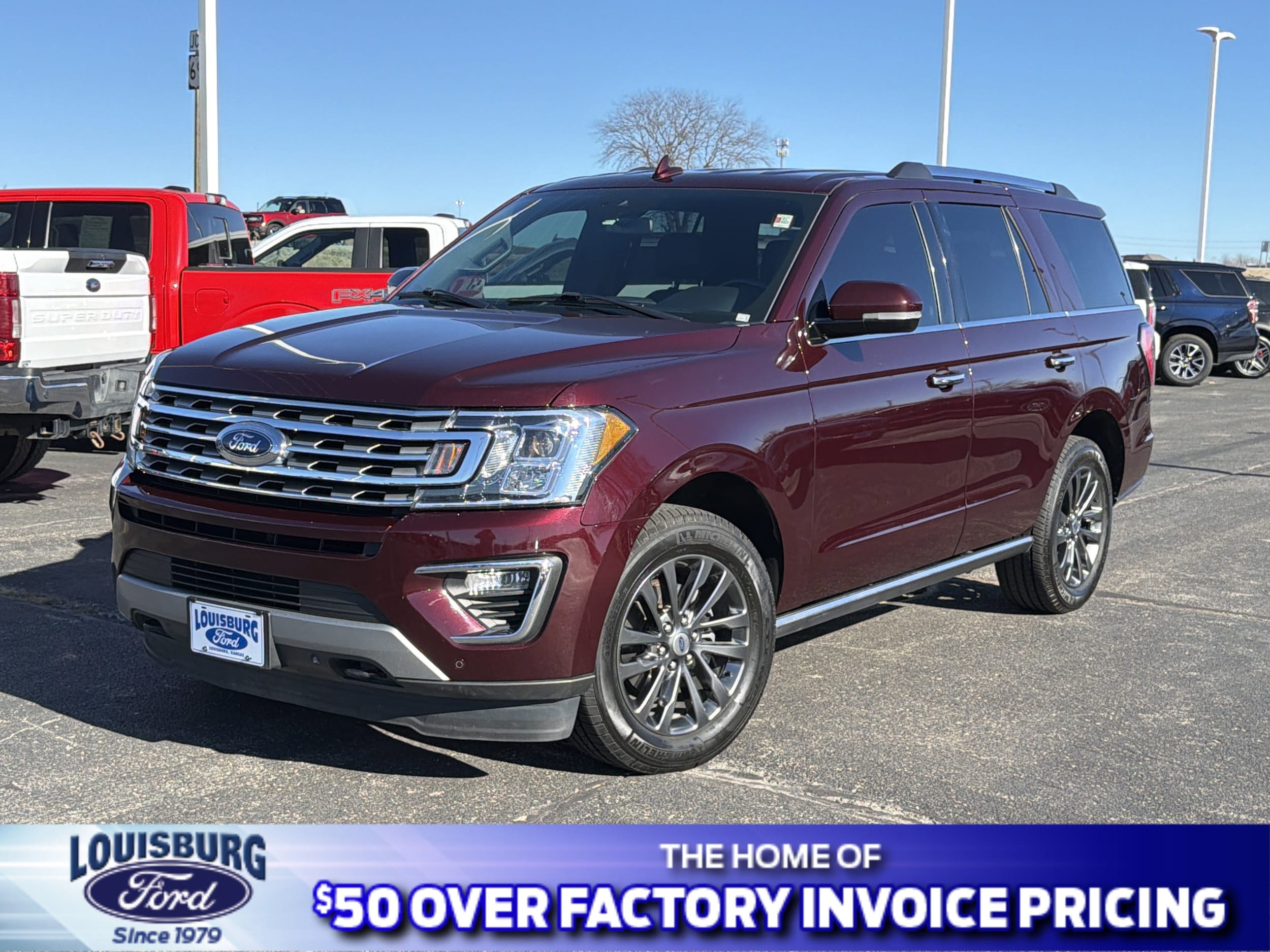 2021 Ford Expedition Limited's photo