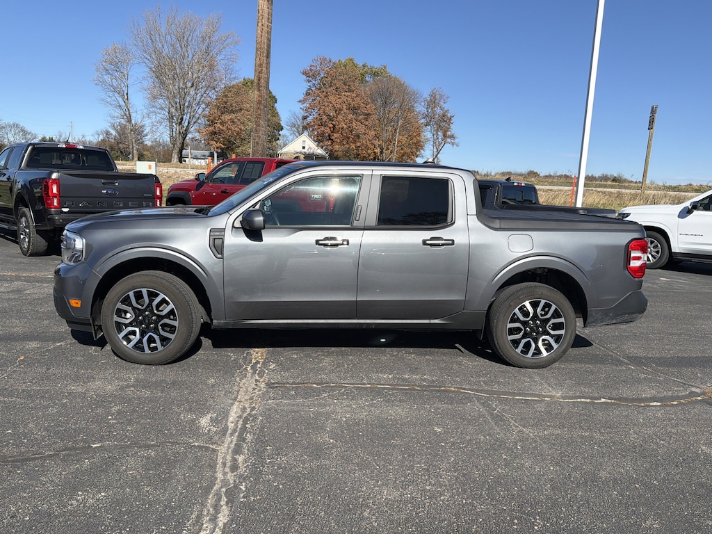 Used 2022 Ford Maverick Lariat Hybrid Crew Cab Short Bed Truck
