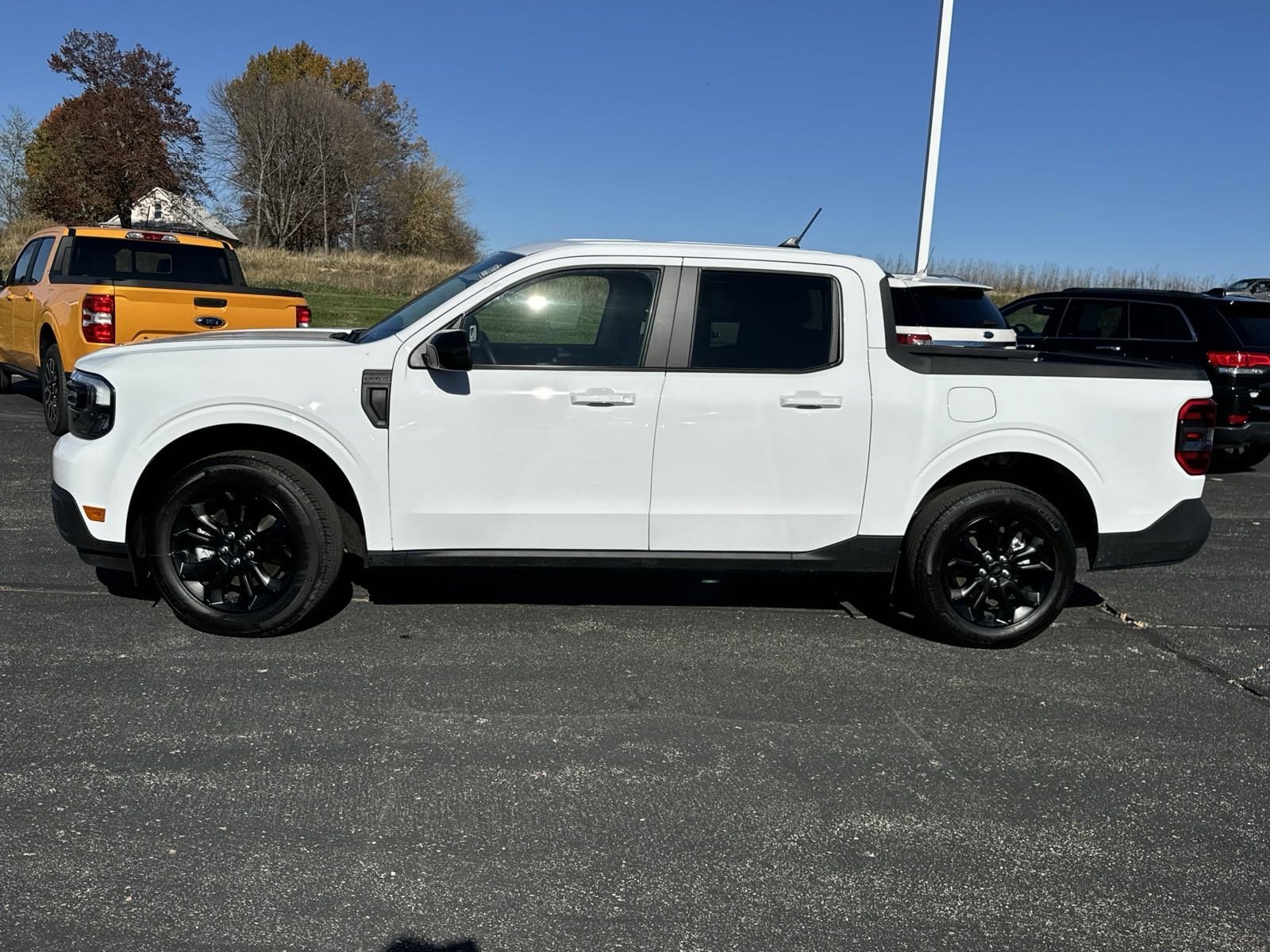 Used 2024 Ford Maverick Lariat with VIN 3FTTW8S91RRB05102 for sale in Kansas City