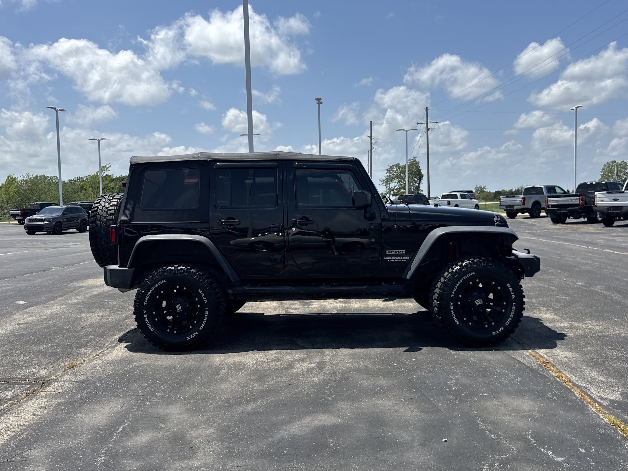 Used 2016 Jeep Wrangler Unlimited Sport S with VIN 1C4BJWDG7GL326841 for sale in Kansas City
