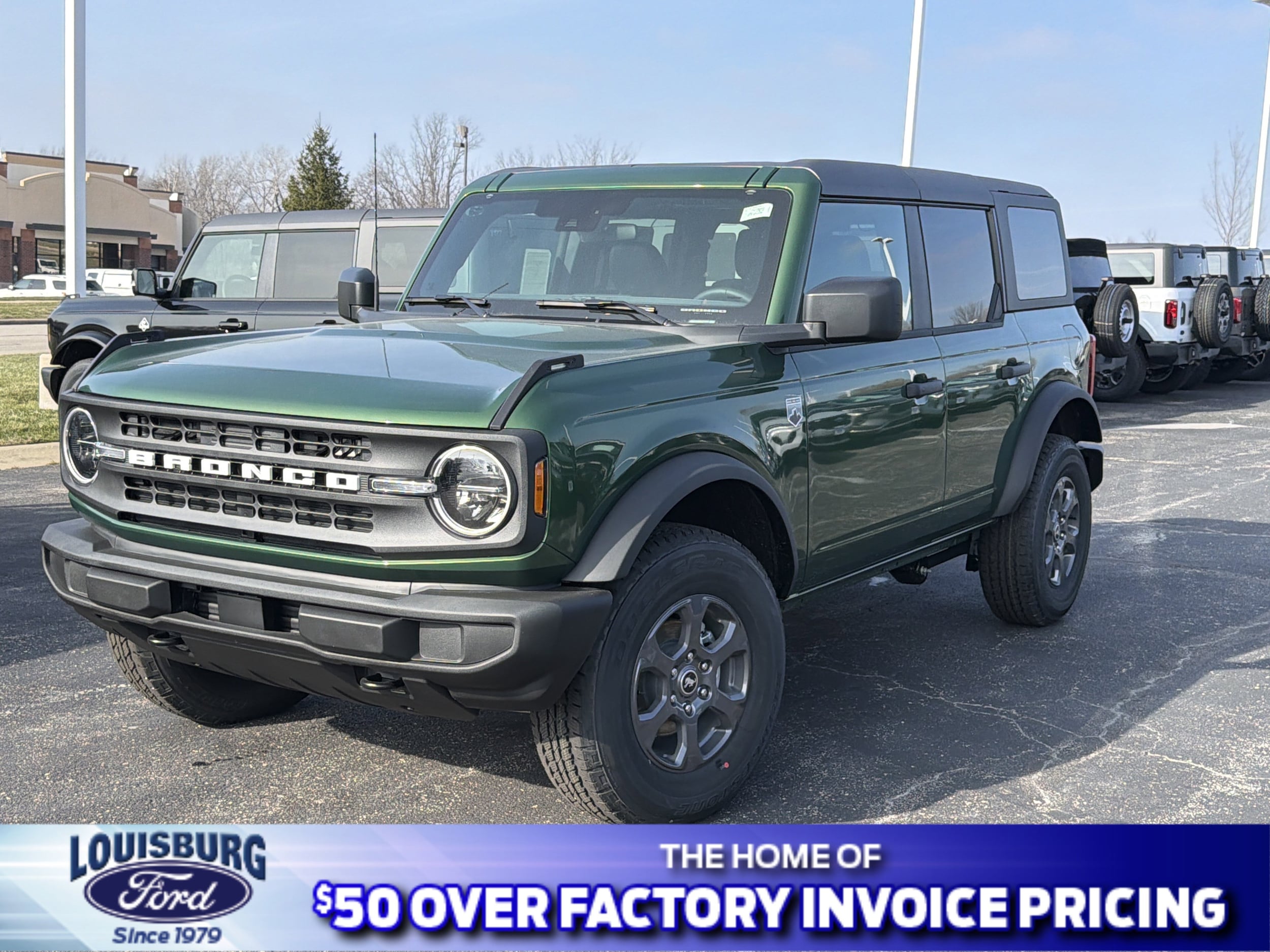2025 Ford Bronco 4-Door Big Bend's photo
