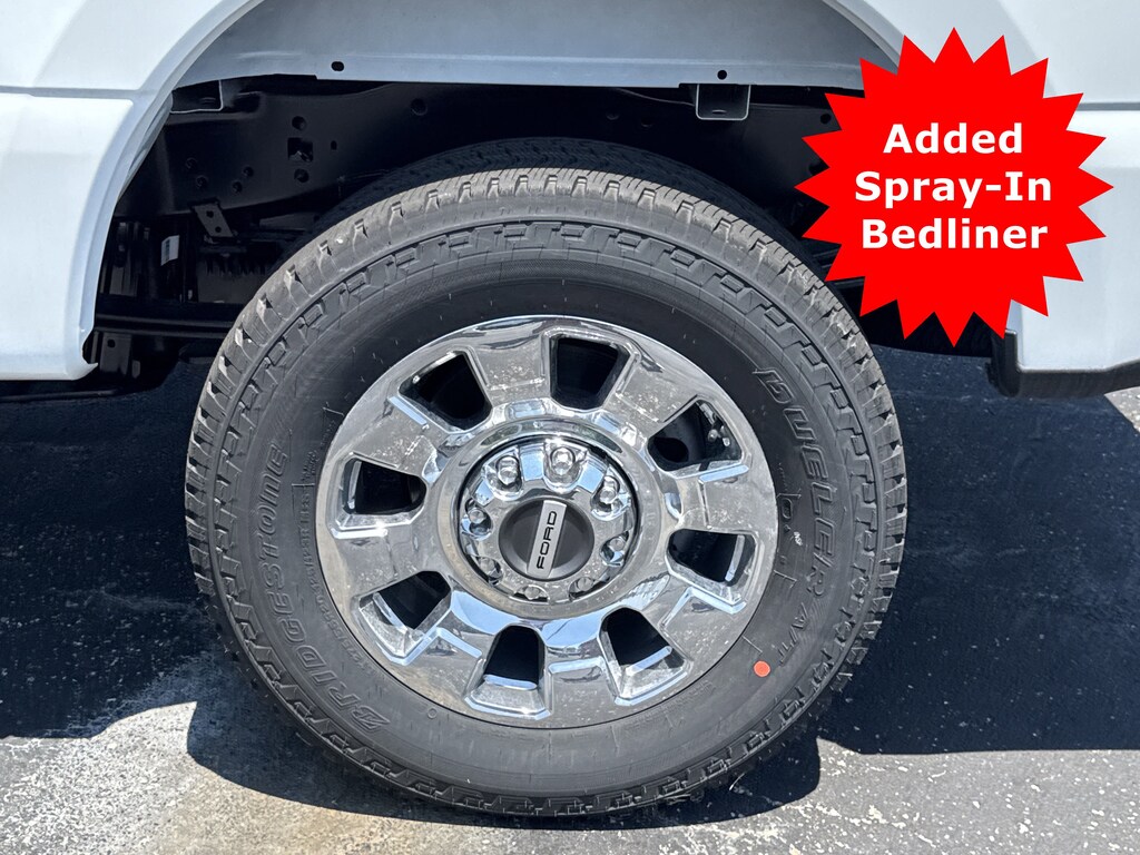 New 2025 Ford F-250 Crew Cab Lariat 4x4 Truck