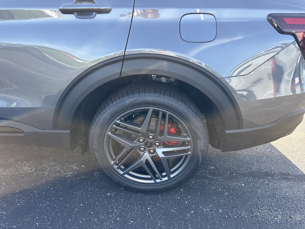 New 2025 Ford Explorer ST 4x4 SUV