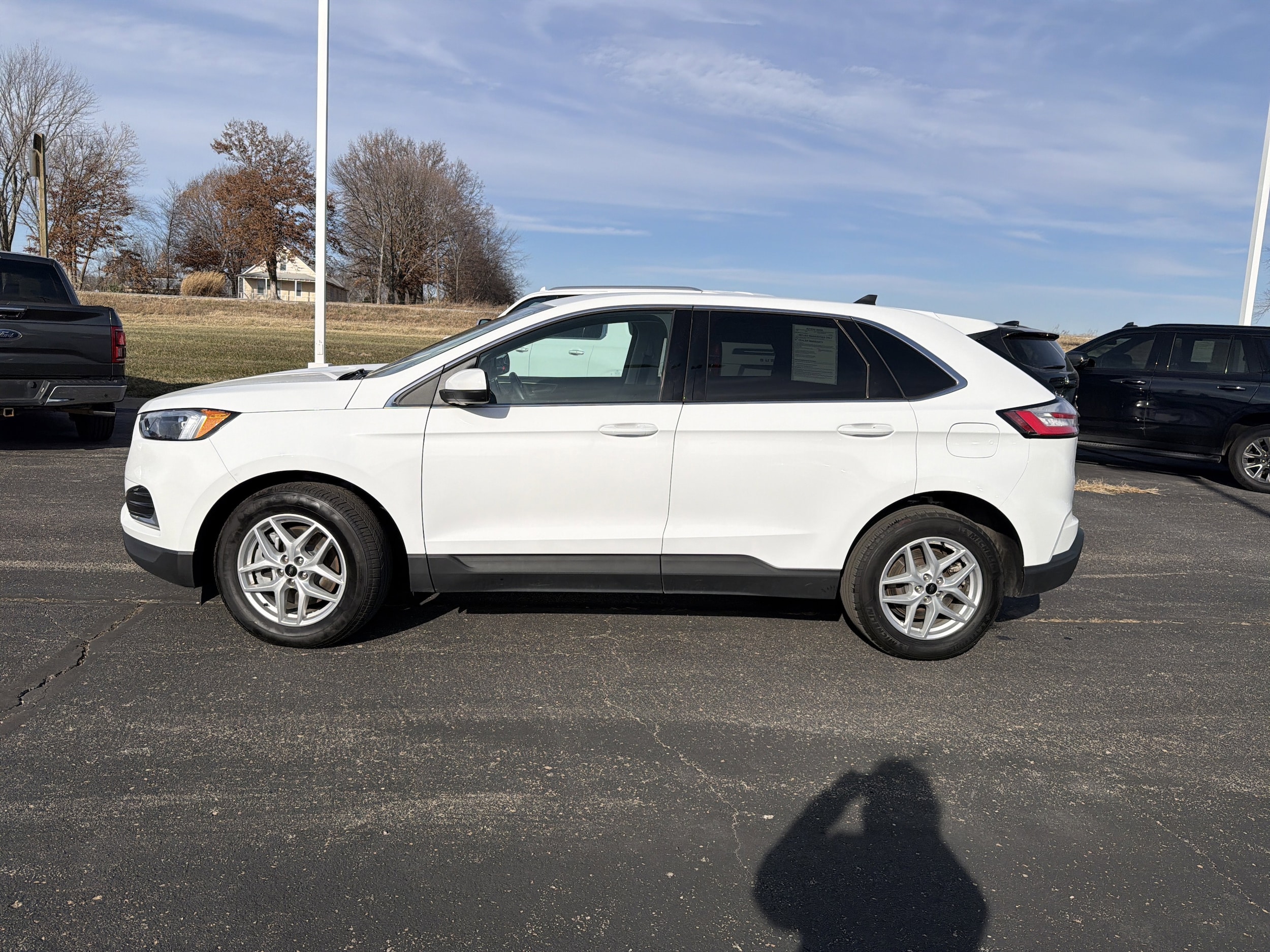 Used 2024 Ford Edge SEL with VIN 2FMPK4J99RBA89118 for sale in Kansas City